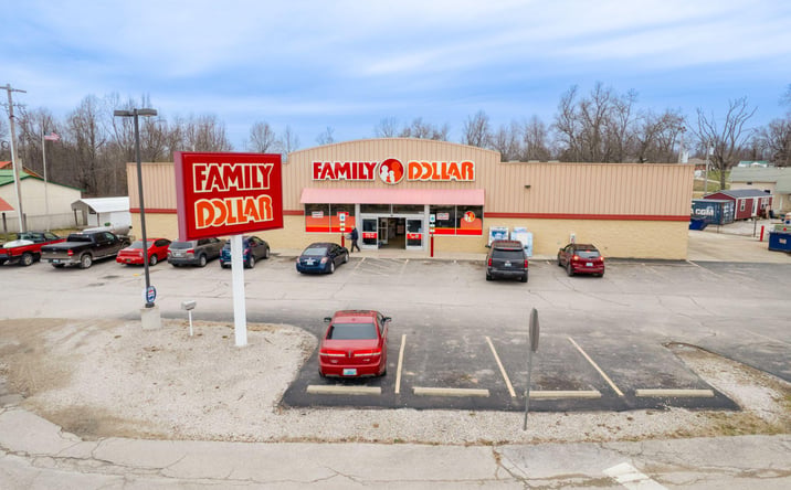 Pictures of Retail property located at 7320 US-421, McKee, KY 40447 for sales - image #1