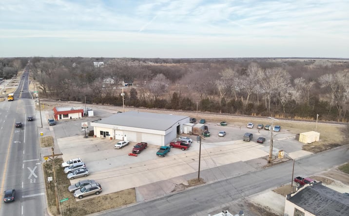 Pictures of Business for Sale, Industrial, Mixed Use, Special Purpose property located at 1808 N Main St, Newton, KS 67114 for sales - image #1