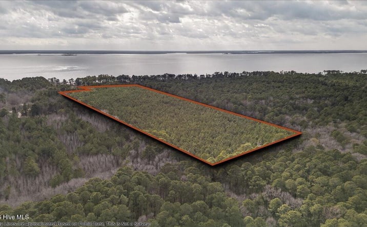 Pictures of Land property located at 2162 Old Pamlico Beach Rd W, Belhaven, NC 27810 for sales - image #1