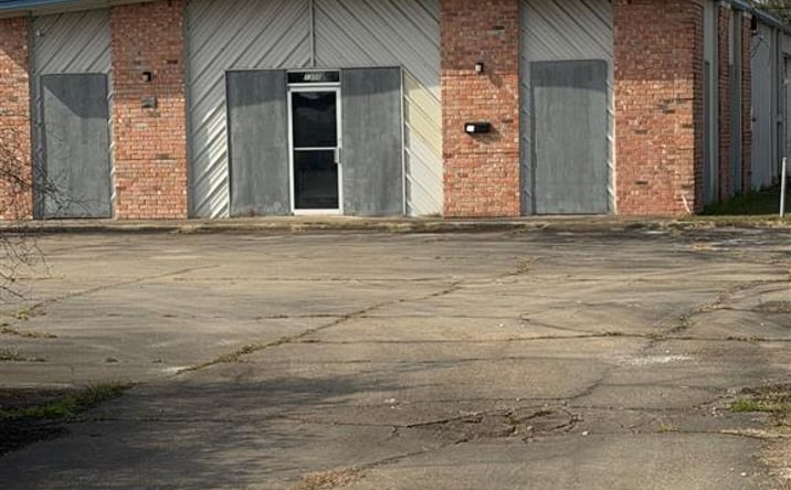 Pictures of Special Purpose property located at 1300 Rosteet Street, Lake Charles, LA 70601 for sales - image #1