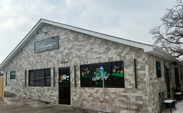 Pictures of Business for Sale, Retail property located at 11 S Madison Street, Oswego, IL 60543 for sales - image #1