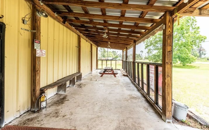 Pictures of Land property located at 609 Main Street, 31527, GA 31650 for sales - image #1