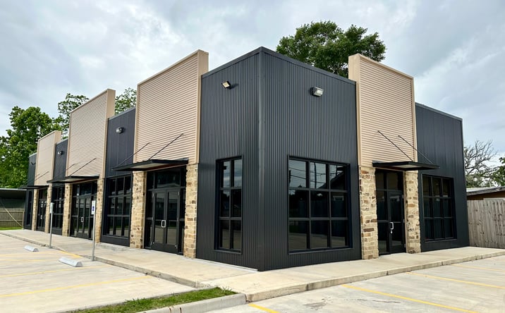 Pictures of Office, Retail, Self Storage, Special Purpose property located at 1211 N Twin City Hwy, Nederland, TX 77627 for sales - image #1