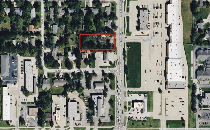 Pictures of Land property located at 545 N Andover Rd, Andover, KS 67002 for sales - image #1