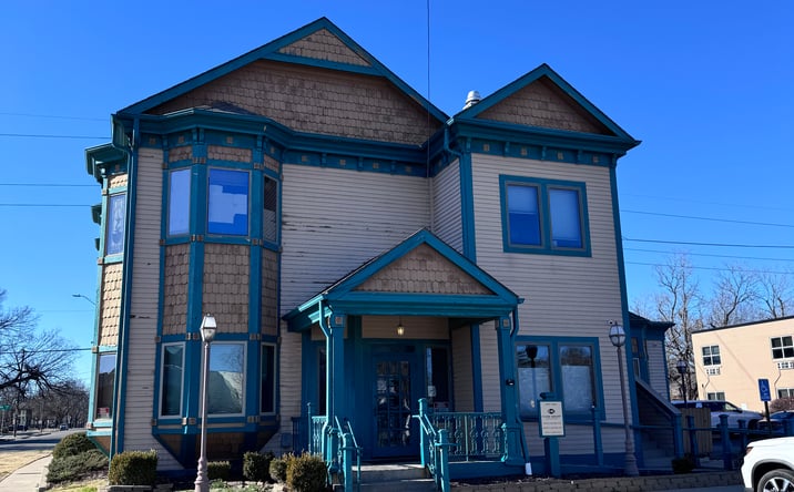 Pictures of Multifamily, Office property located at 1100 N Topeka Ave, Wichita, KS 67214 for sales - image #1