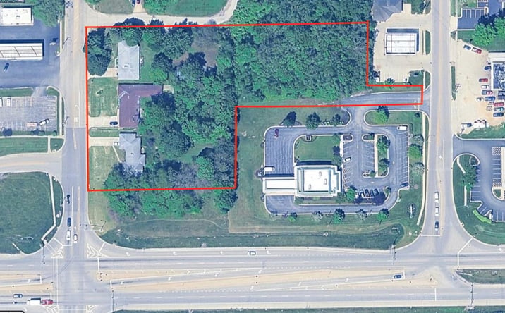 Pictures of Land property located at 1780 Pearl St, Belvidere, IL 61008 for sales - image #1