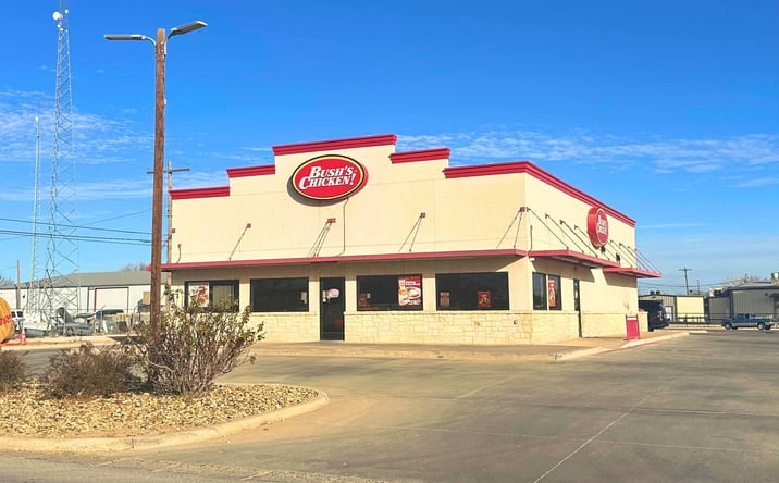 Pictures of Retail property located at 601 N Main St, Seminole, TX 79360 for sales - image #1