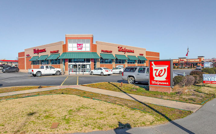Pictures of Retail property located at 115 Commons Dr, Maumelle, AR 72113 for sales - image #1