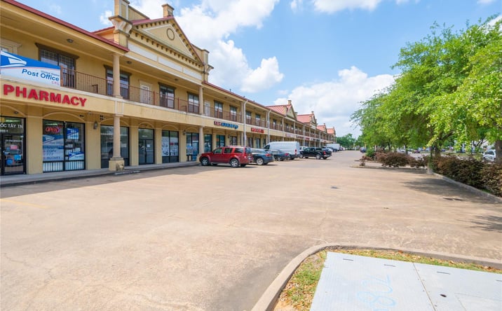 Pictures of Mixed Use property located at 12989 Bellaire Blvd, Houston, TX 77072 for sales - image #1