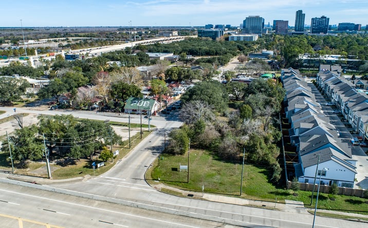 Pictures of Land property located at 14615 Grisby Rd, Houston, TX 77079 for sales - image #1