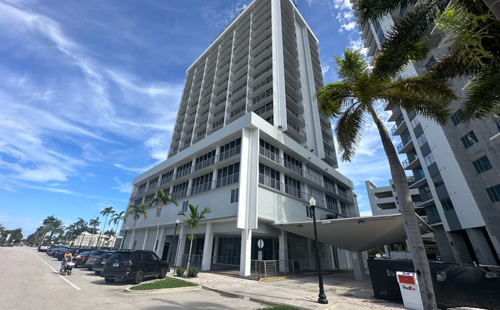 Pictures of Office property located at 1720 Harrison St # 7A, Hollywood, FL 33020 for sales - image #1