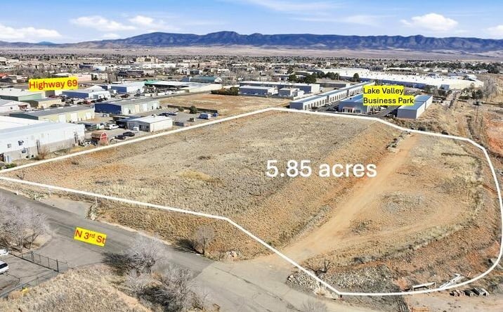 Pictures of Land property located at 2651 N 3rd Street, Prescott Valley, AZ 86314 for sales - image #1