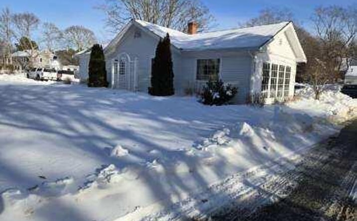 Pictures of Mixed Use property located at 927-935 MA-6A, Yarmouth Port, MA 02675 for sales - image #1