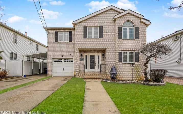Pictures of Multifamily property located at 471 Main Street, Staten Island, NY 10307 for sales - image #1