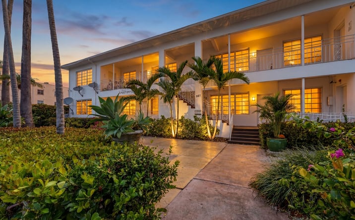 Pictures of Multifamily property located at 901 Pennsylvania Ave, Miami Beach, FL 33139 for sales - image #1
