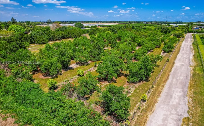 Pictures of Land property located at 254XX sw 217ave, Homestead, FL 33031 for sales - image #1