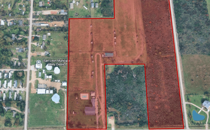 Pictures of Land property located at 2360 Broadway St, San Leon, TX 77539 for sales - image #1