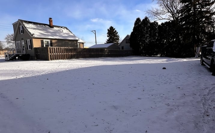Pictures of Land property located at 1615 Oak Street, Hanover Park, IL 60133 for sales - image #1