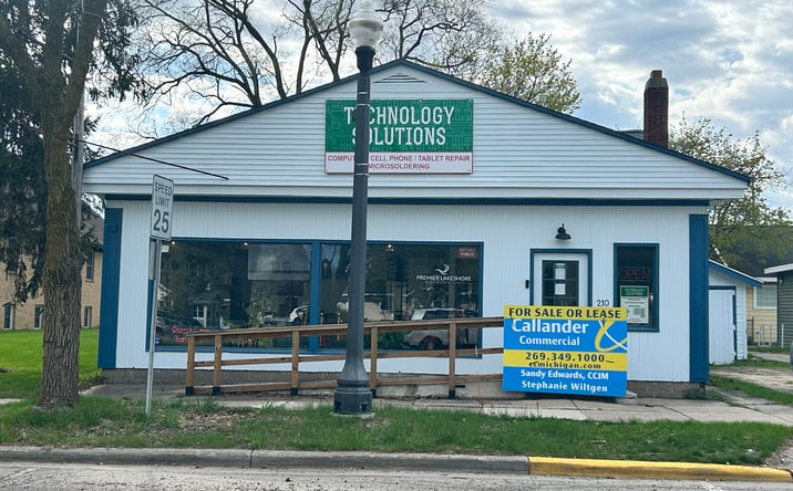 Pictures of Retail, Office property located at 210 S Main Street, Wayland, MI 49348 for sales - image #1