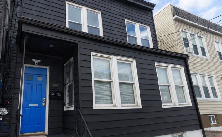 Pictures of Multifamily property located at 586 N 11th St, Newark, NJ 07107 for sales - image #1