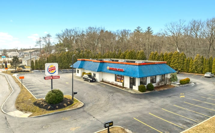 Pictures of Retail property located at 830 Southbridge St, Auburn, MA 01501 for sales - image #1