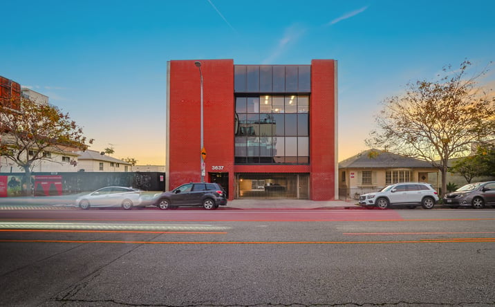 Pictures of Office property located at 3637 Motor Ave, Los Angeles, CA 90034 for sales - image #1