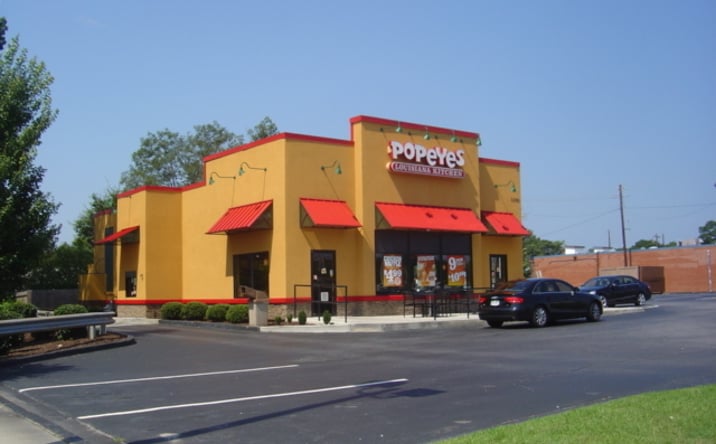 Pictures of Retail property located at 3350 S Cobb Dr SE, Smyrna, GA 30080 for sales - image #1