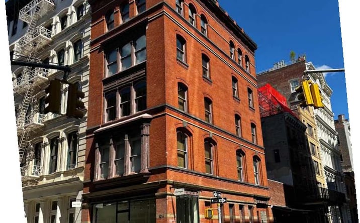 Pictures of Retail property located at 104 Grand St, New York, NY 10013 for sales - image #1