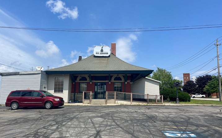Pictures of Retail, Special Purpose property located at 8455 Station St, Mentor, OH 44060 for sales - image #1