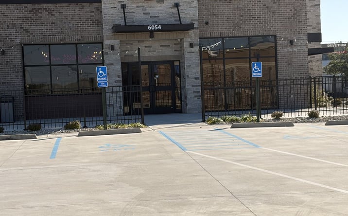 Pictures of Retail property located at 6054 U S Highway 98, Hattiesburg, MS 39402 for sales - image #1