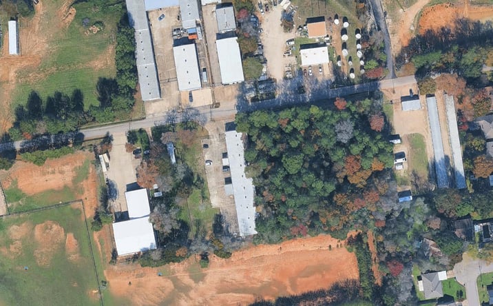 Pictures of Office, Industrial property located at 507 Bryant Road, Conroe, TX 77303 for sales - image #1