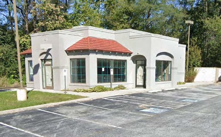 Pictures of Retail property located at 1551 S Market St, Elizabethtown, PA 17022 for sales - image #1