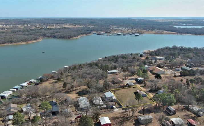 Pictures of Land property located at 4390 Lakeshore, Kingston, OK 73439 for sales - image #1