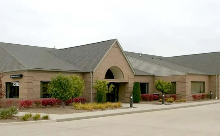 Pictures of Office property located at 42550 Garfield Rd, Clinton Township, MI 48038 for sales - image #1
