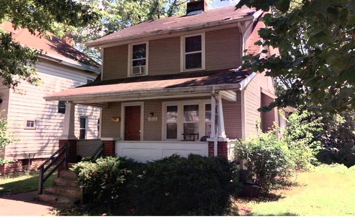 Pictures of Multifamily property located at 1545 Arlington Avenue, Columbus, OH 43211 for sales - image #1