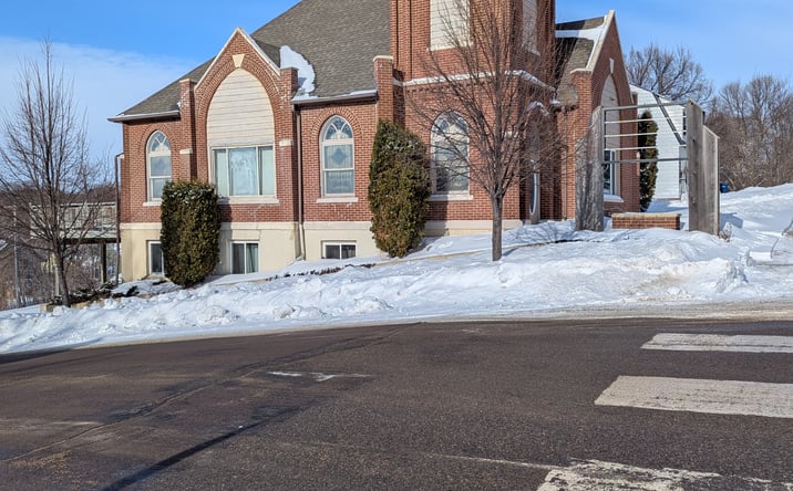Pictures of Office property located at 301 N Union Ave, Fergus Falls, MN 56537 for sales - image #1