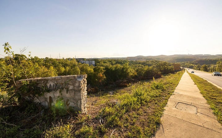 Pictures of Land property located at Shepherd of the Hills Expressway and E, Branson, MO 65616 for sales - image #1