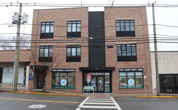 Pictures of Mixed Use, Multifamily, Retail property located at 205-211 Stuyvesant Ave, Lyndhurst, NJ 07071 for sales - image #1