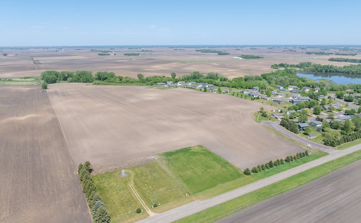 Pictures of Land, Multifamily property located at 196th St and Randall Road, Lake Crystal, MN 56055 for sales - image #1