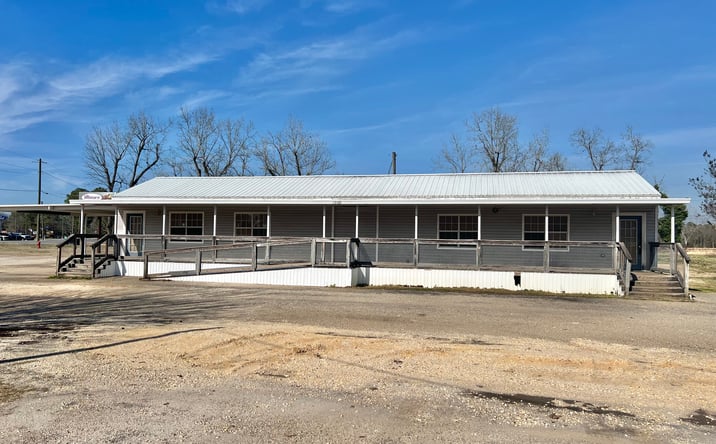 Pictures of Mixed Use, Office, Retail, Special Purpose property located at 1909 S Main St, Atmore, AL 36502 for sales - image #1