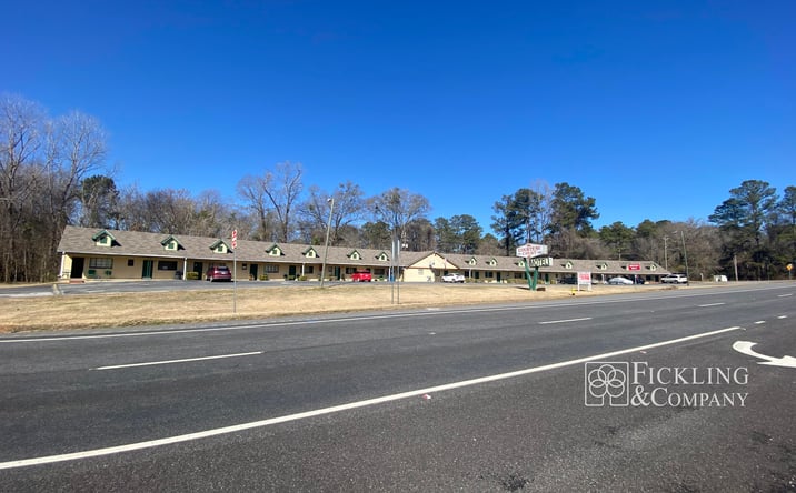Pictures of Hospitality property located at 2240 Gray Hwy, Macon, GA 31211 for sales - image #1