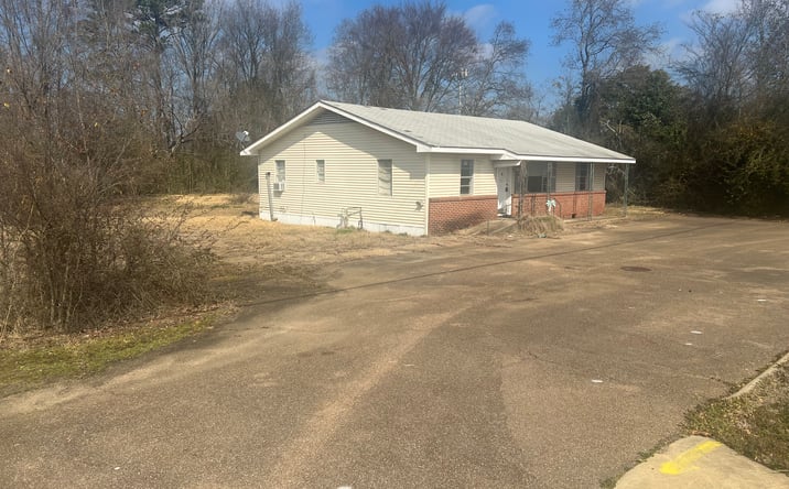 Pictures of Special Purpose, Office, Mixed Use property located at 2745 Flowood Dr, Flowood, MS 39232 for sales - image #1
