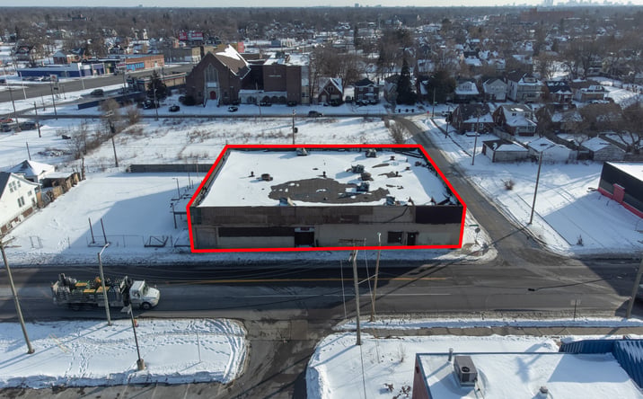 Pictures of Retail property located at 14120 Seven Mile E, Detroit, MI 48205 for sales - image #1