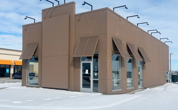 Pictures of Retail property located at 1303 South State Street, Jerseyville, IL 62052 for sales - image #1