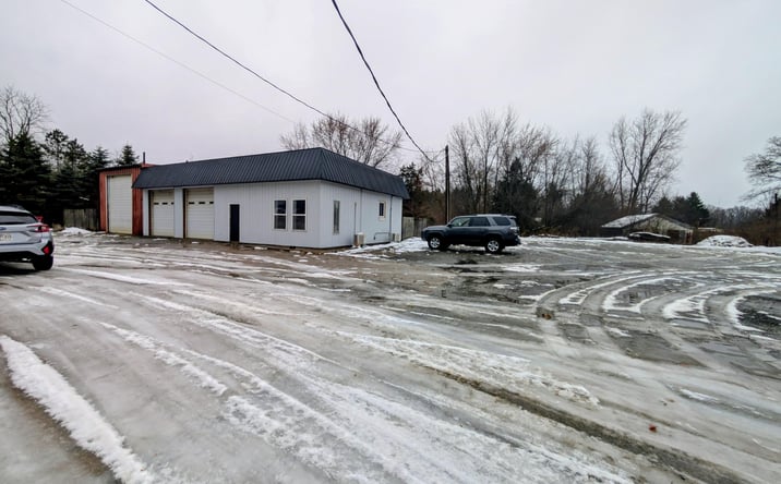 Pictures of Industrial property located at 431 E Us Highway 6, Valparaiso, IN 46383 for sales - image #1