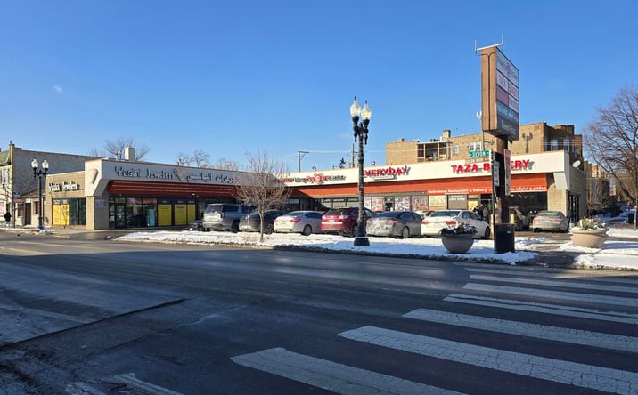 Pictures of Special Purpose property located at 3102 W Devon Avenue, Chicago, IL 60659 for sales - image #1