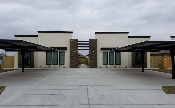 Pictures of Multifamily property located at 209 Teak Drive, Edinburg, TX 78541 for sales - image #1