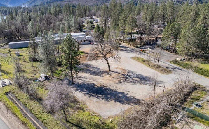Pictures of Land property located at Lakeshore Drive, Lakehead, CA 96051 for sales - image #1