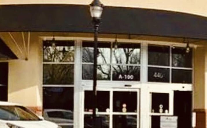 Pictures of Business for Sale property located at 440 E McCullough Dr, Charlotte, NC 28262 for sales - image #1