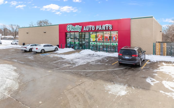 Pictures of Retail property located at 1419 E Columbia Ave, Battle Creek, MI 49014 for sales - image #1